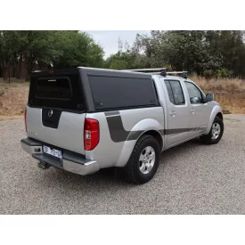 Bushtech Canopy Nissan Navara (2014-2017) - Dupla Fülke