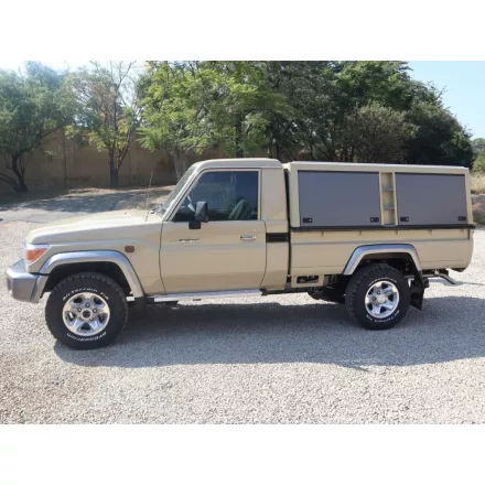 Bushtech Toyota Land Cruiser 79 tető - Egyfülkés