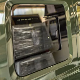 Bushtech tolóablak Suzuki Jimny - Jobb oldal