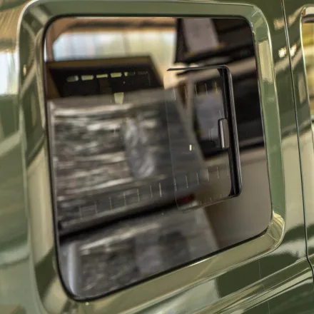 Bushtech tolóablak Suzuki Jimny - Jobb oldal