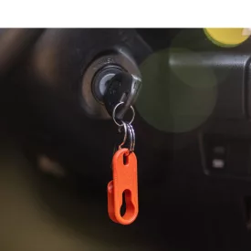 MaxTrax Universal Pin Keychain