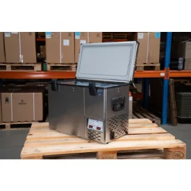   National Luna NL45 Legacy Smart QC Dual Fridge & Freezer 12V/24V