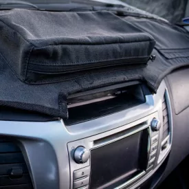 Tougher műszerfalvédő Toyota Hi Lux Revo - Charcoal